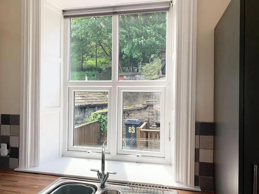 Artist Hideaway Main Street Haworth Villa